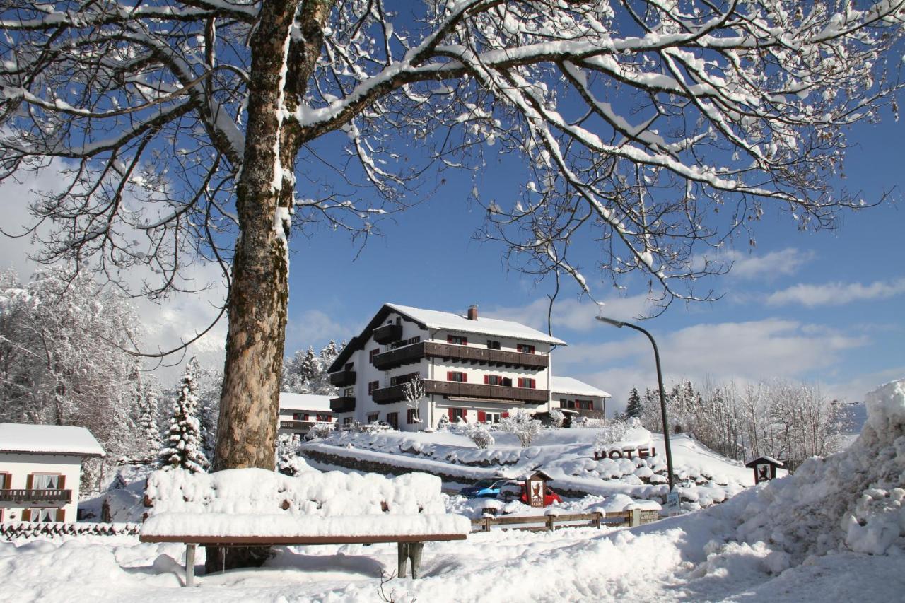 Bayern Resort Hotel - Adults Only - Mit Zugspitzblick - Eibsee-Naehe - Wellnessbereich - Naturpool Im Sommer ไกรน์เนา ภายนอก รูปภาพ